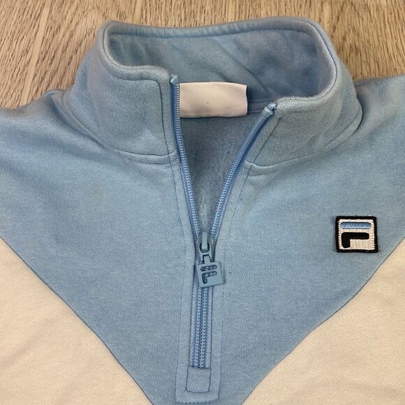 Fila. Women's 1/4 Zip Pullover color block sweatshirt. Small - Picture 2 of 8